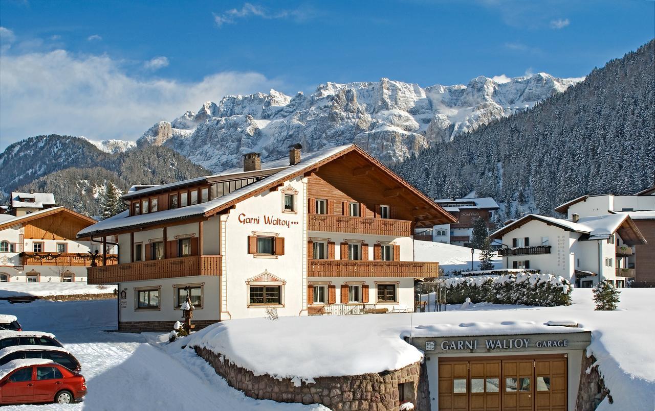 Hotel Garni Waltoy Selva di Val Gardena Esterno foto